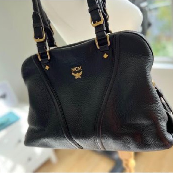 MCM leather satchel bag. Medium size. Full grain leather. - Picture 4 of 17